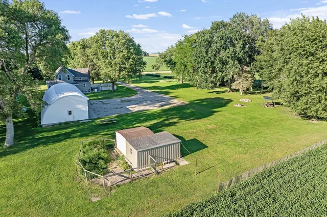 $255,000 | 49548 170th Street, Easton, MN 56025