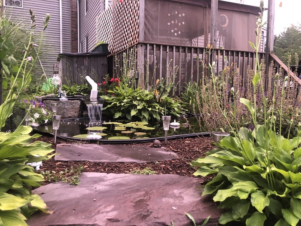 57 Riverside Place Walpole, MA 02081 - Photo 6 of 42 Gallery Image 6