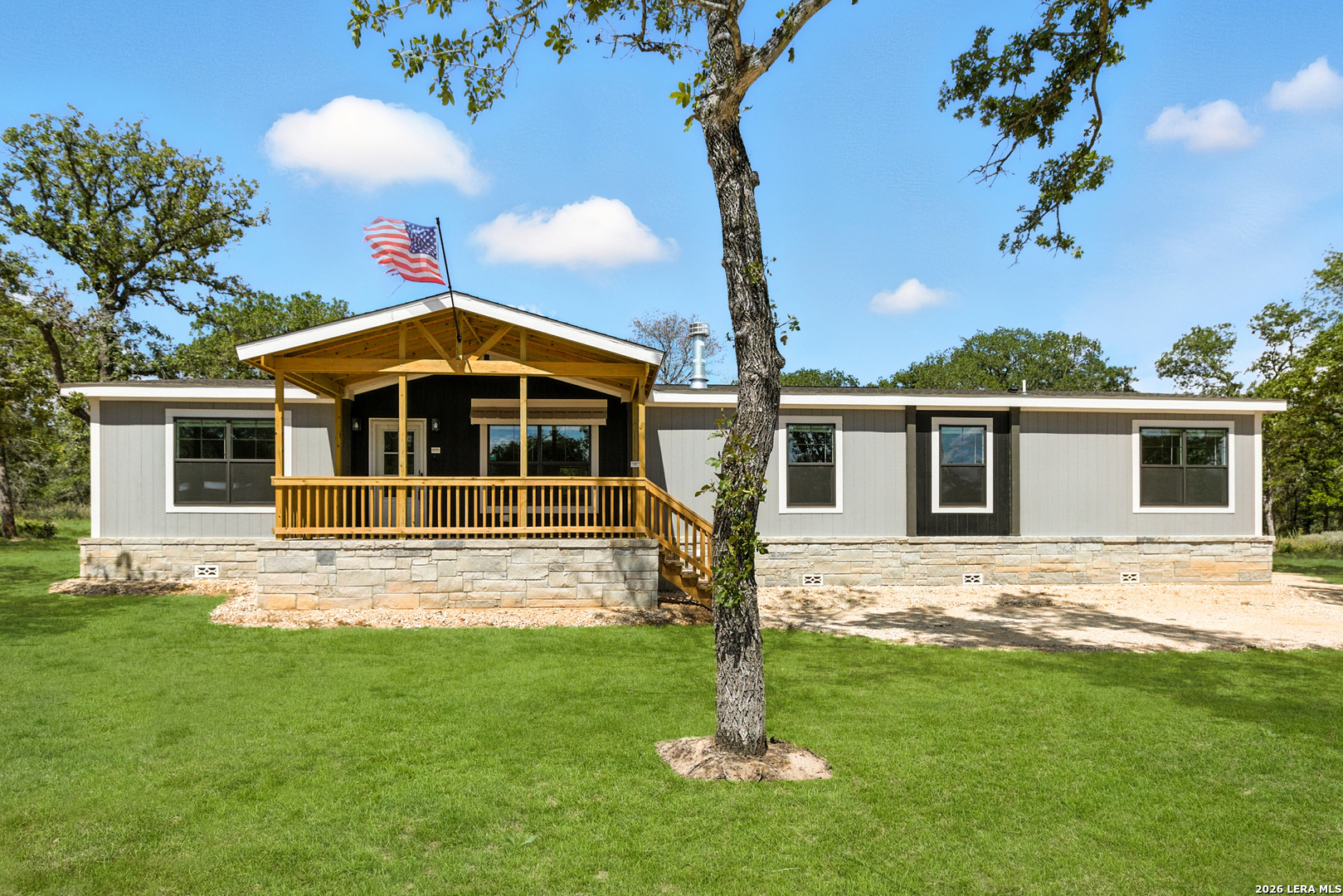 2218 Stevens Road Somerset, TX 78069 - Photo 3 of 24