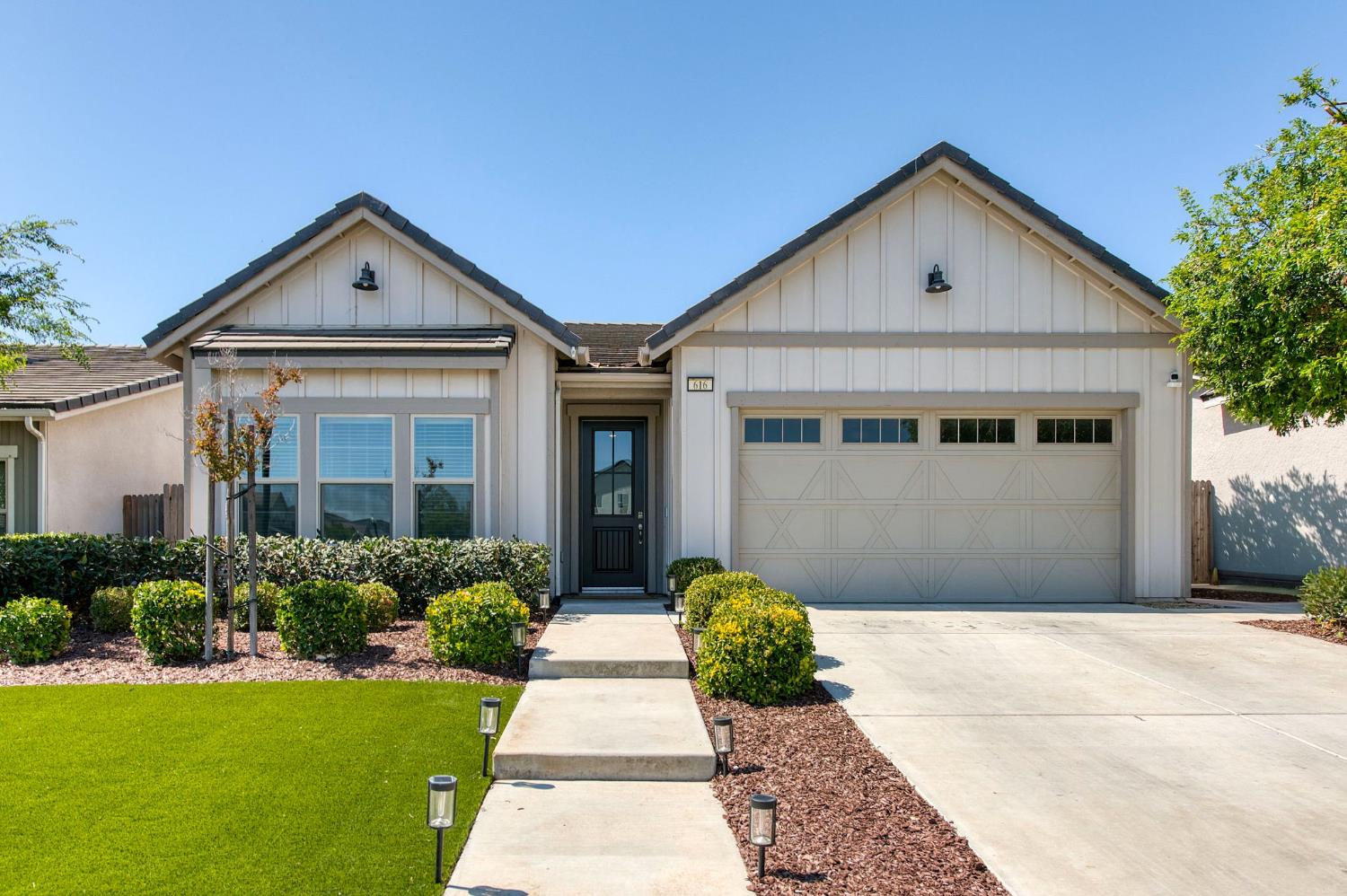 616 Expedition Way Madera, CA 93636 - Photo 3 of 66