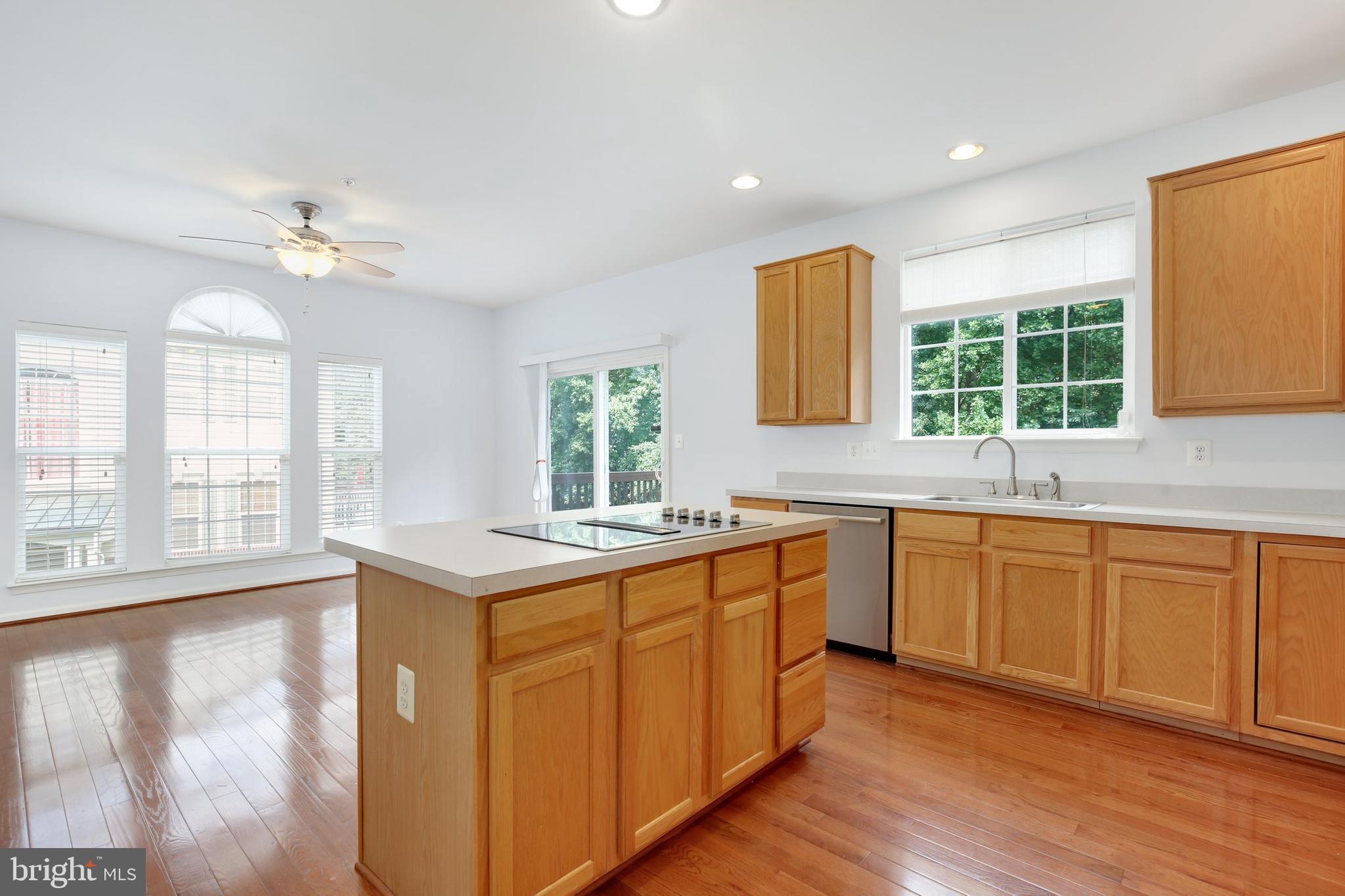 18832 Broken Oak Road Boyds, MD 20841 - Photo 8 of 41