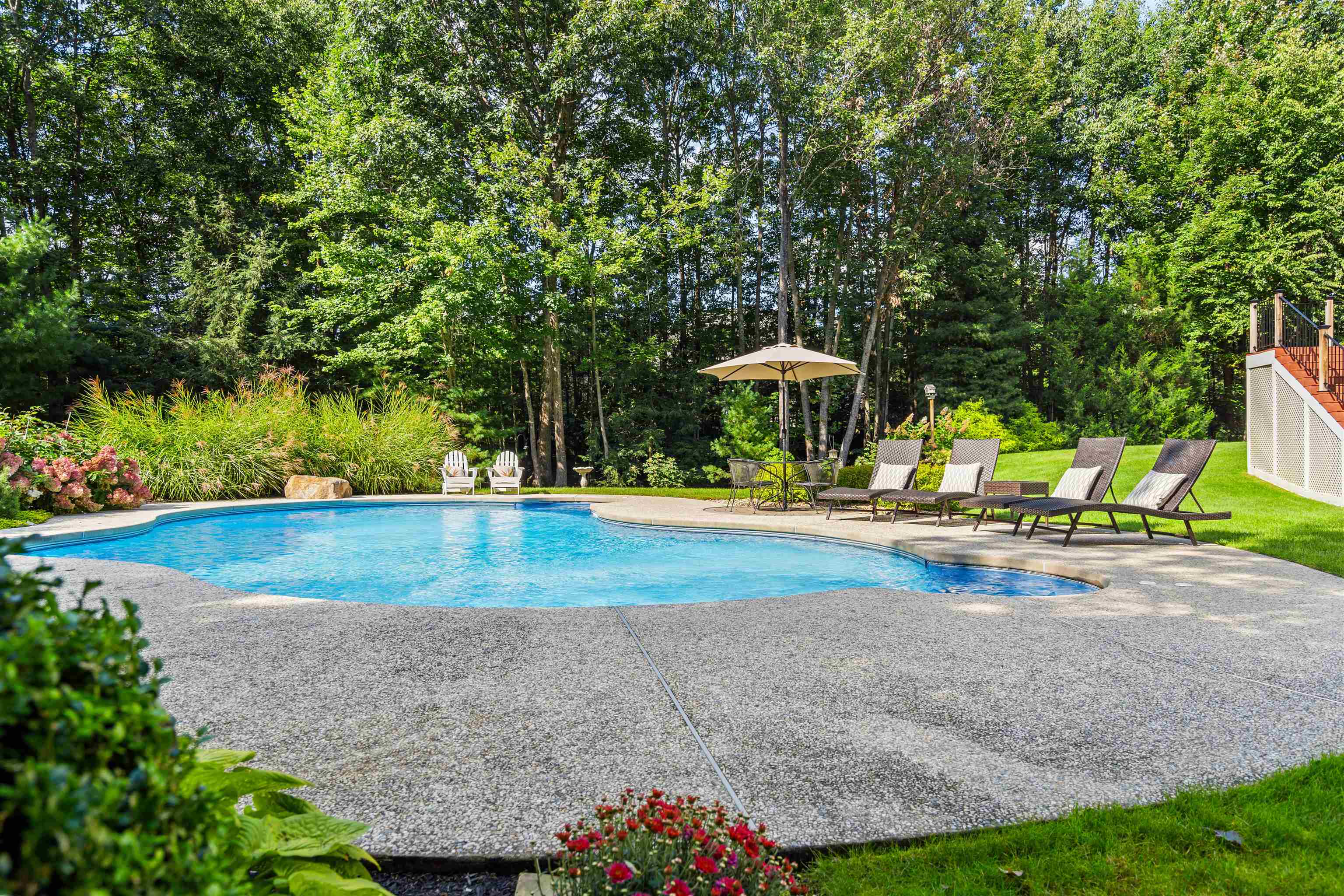 87 Brick Mill Road Bedford, NH 03110 - Photo 3 of 60