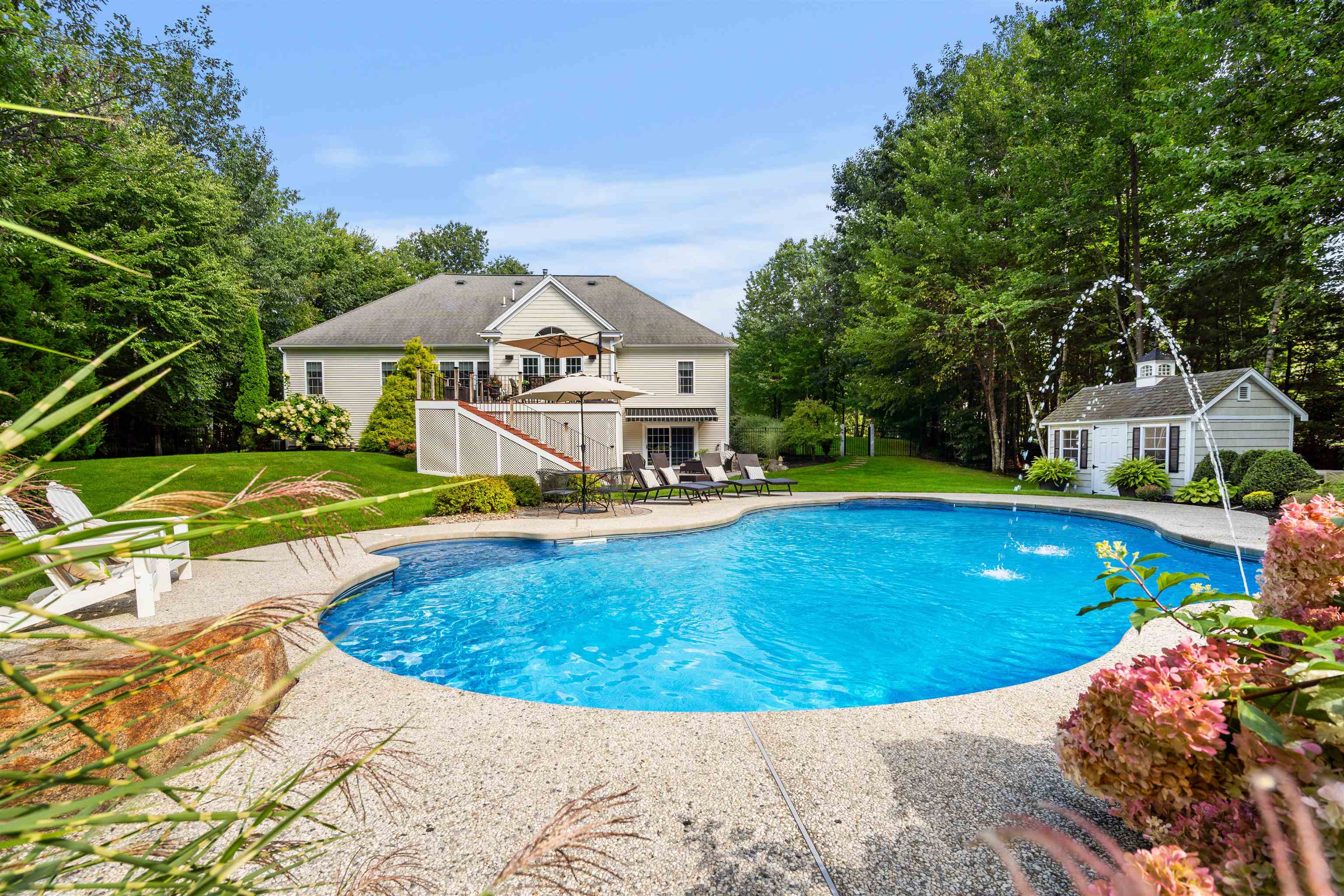 87 Brick Mill Road Bedford, NH 03110 - Photo 5 of 60
