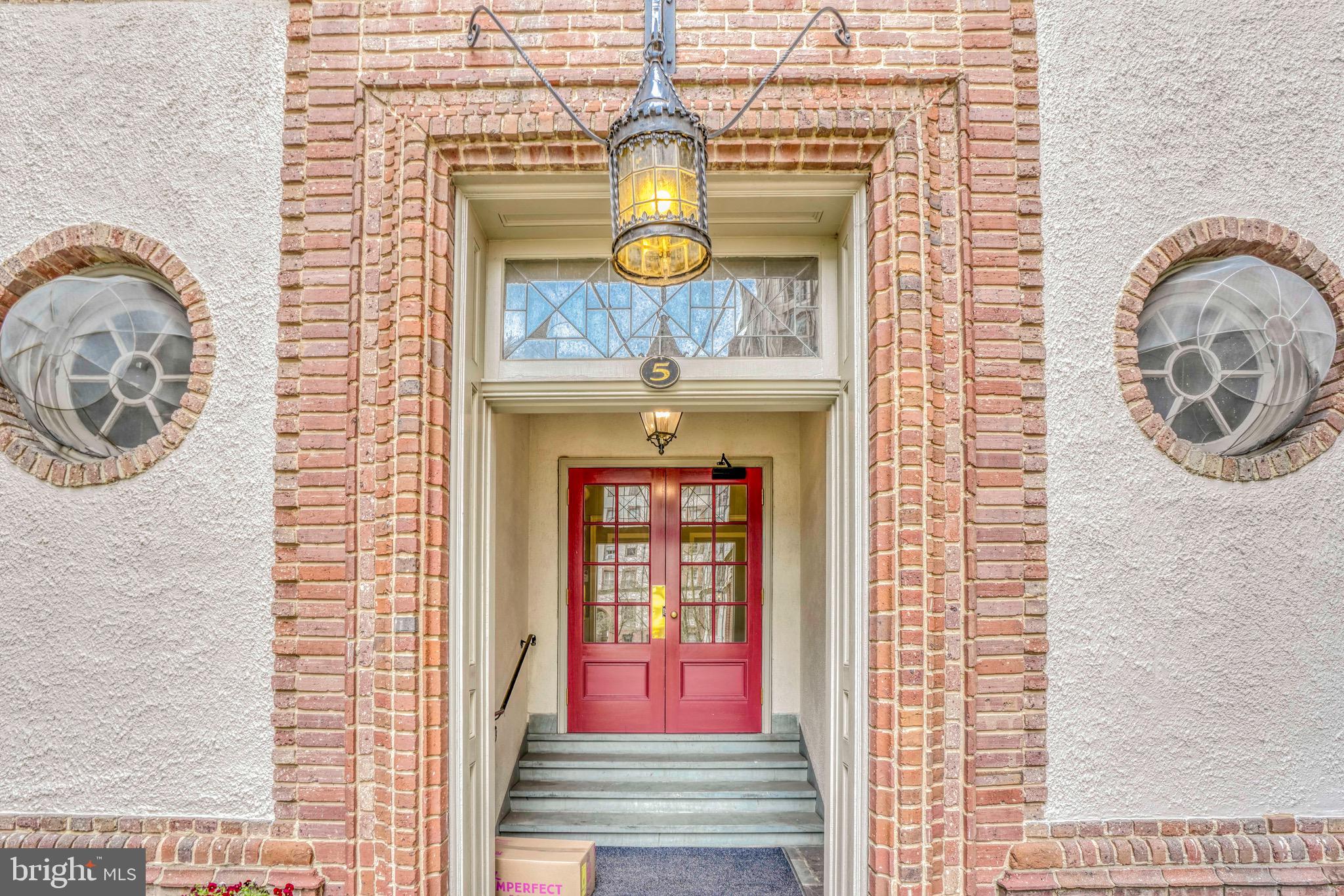 6 Upland Road, Unit Q1 Baltimore, MD 21210 - Photo 1 of 46