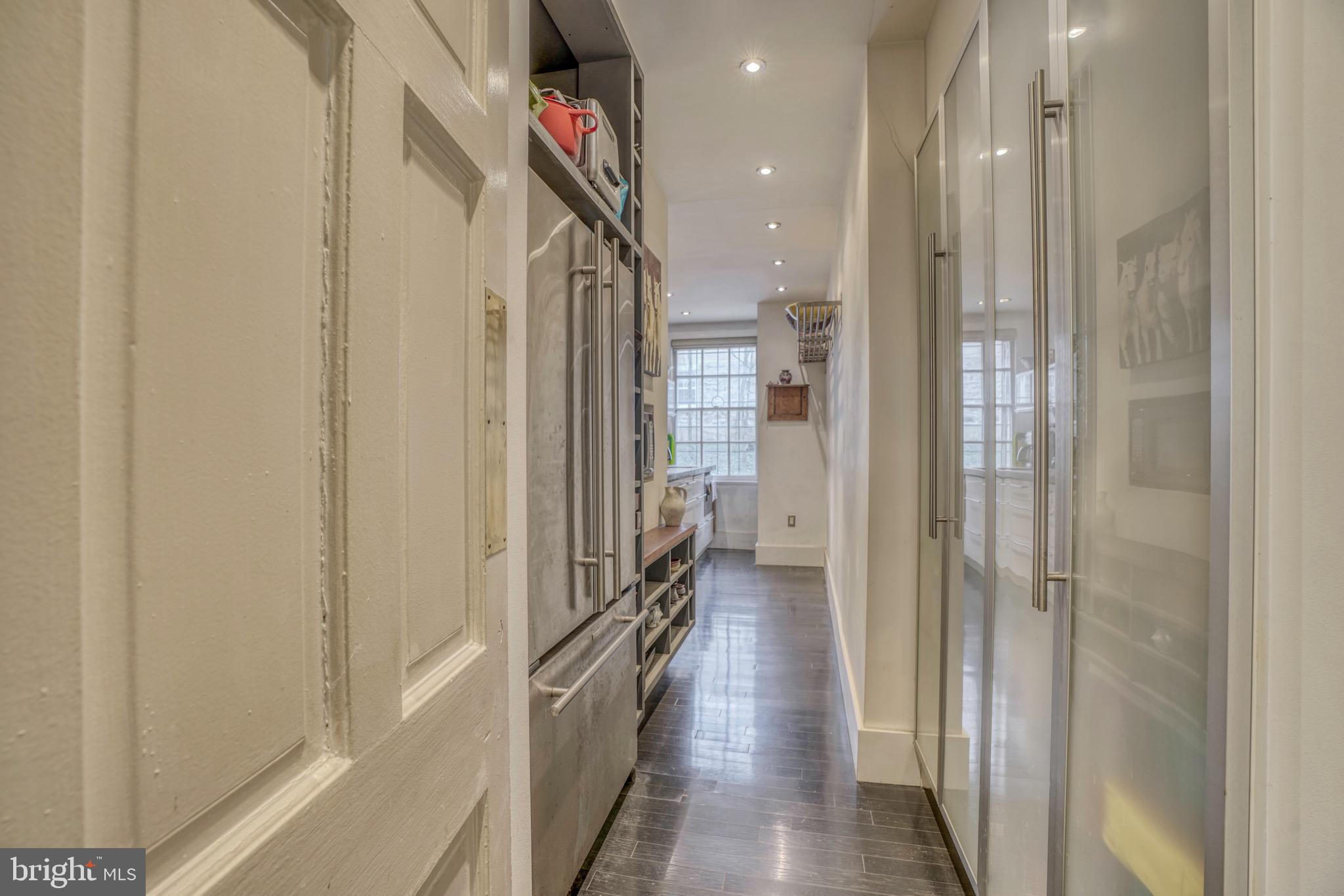 6 Upland Road, Unit Q1 Baltimore, MD 21210 - Photo 16 of 46