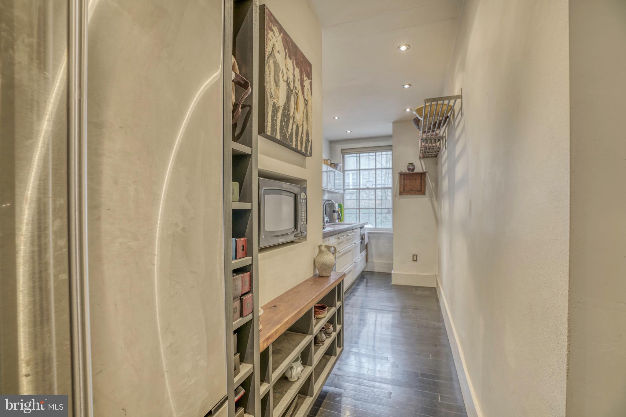 6 Upland Road, Unit Q1 Baltimore, MD 21210 - Photo 18 of 46