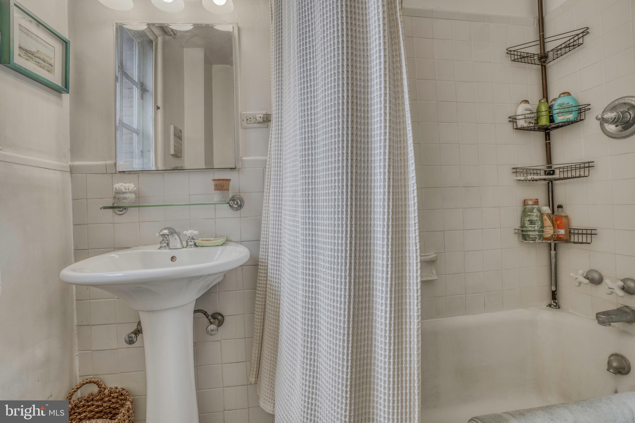 6 Upland Road, Unit Q1 Baltimore, MD 21210 - Photo 27 of 46
