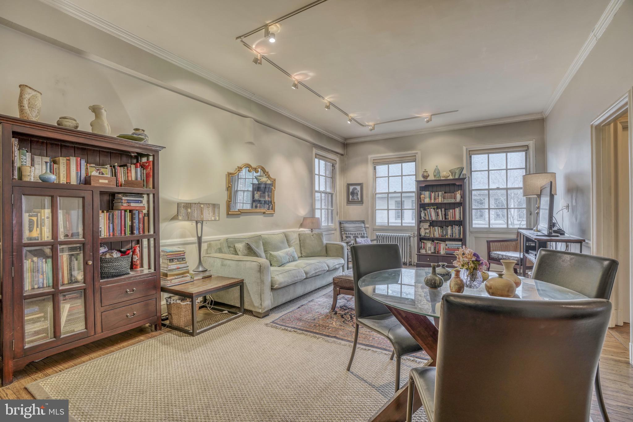 6 Upland Road, Unit Q1 Baltimore, MD 21210 - Photo 5 of 46