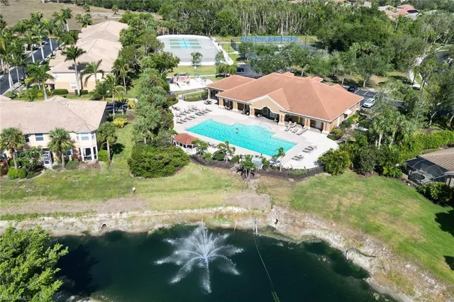 $2,400 | 9801 Foxhall Way, Unit 4, Estero, FL 33928