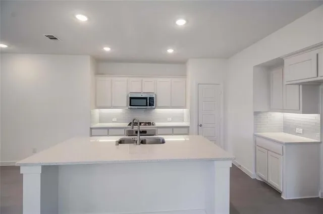 $2,800 | 4119 Starlight Creek Drive, Celina, TX 75009