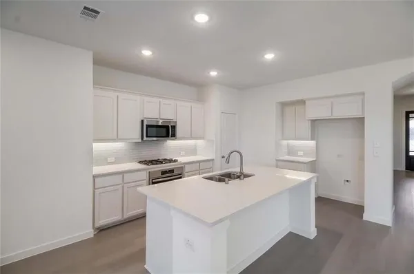 $2,800 | 4119 Starlight Creek Drive, Celina, TX 75009