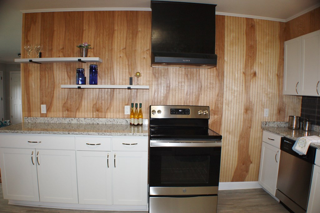 1811 Queen Chapel Road Sumter, SC 29153 - Photo 17 of 24
