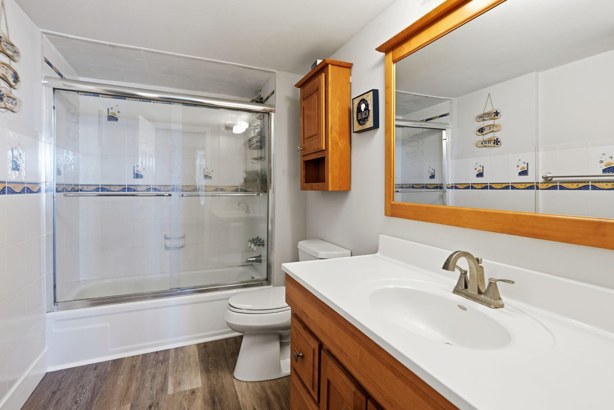 1629 Riverview Road, Unit 620 Deerfield Beach, FL 33441 - Photo 17 of 42 Master bathroom with a tub/shower combo