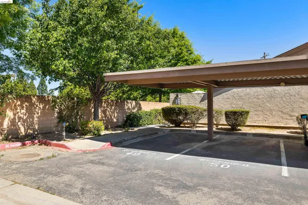 $450,000 | 906 Villa Terrace, Brentwood, CA 94513