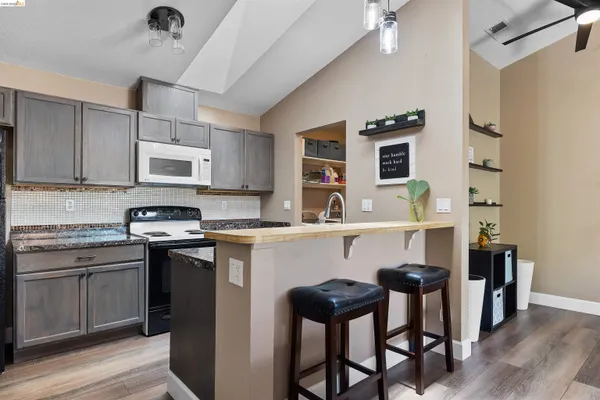 $439,800 | 906 Villa Terrace, Brentwood, CA 94513