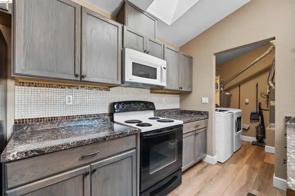 $439,800 | 906 Villa Terrace, Brentwood, CA 94513