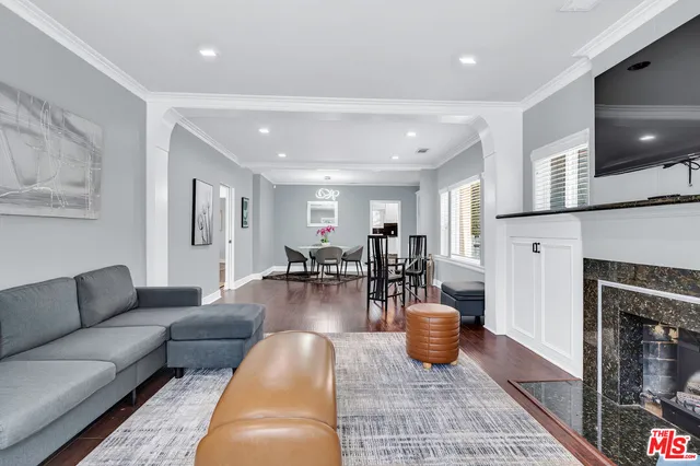 $8,995 | 1906 Veteran Avenue, Los Angeles, CA 90025