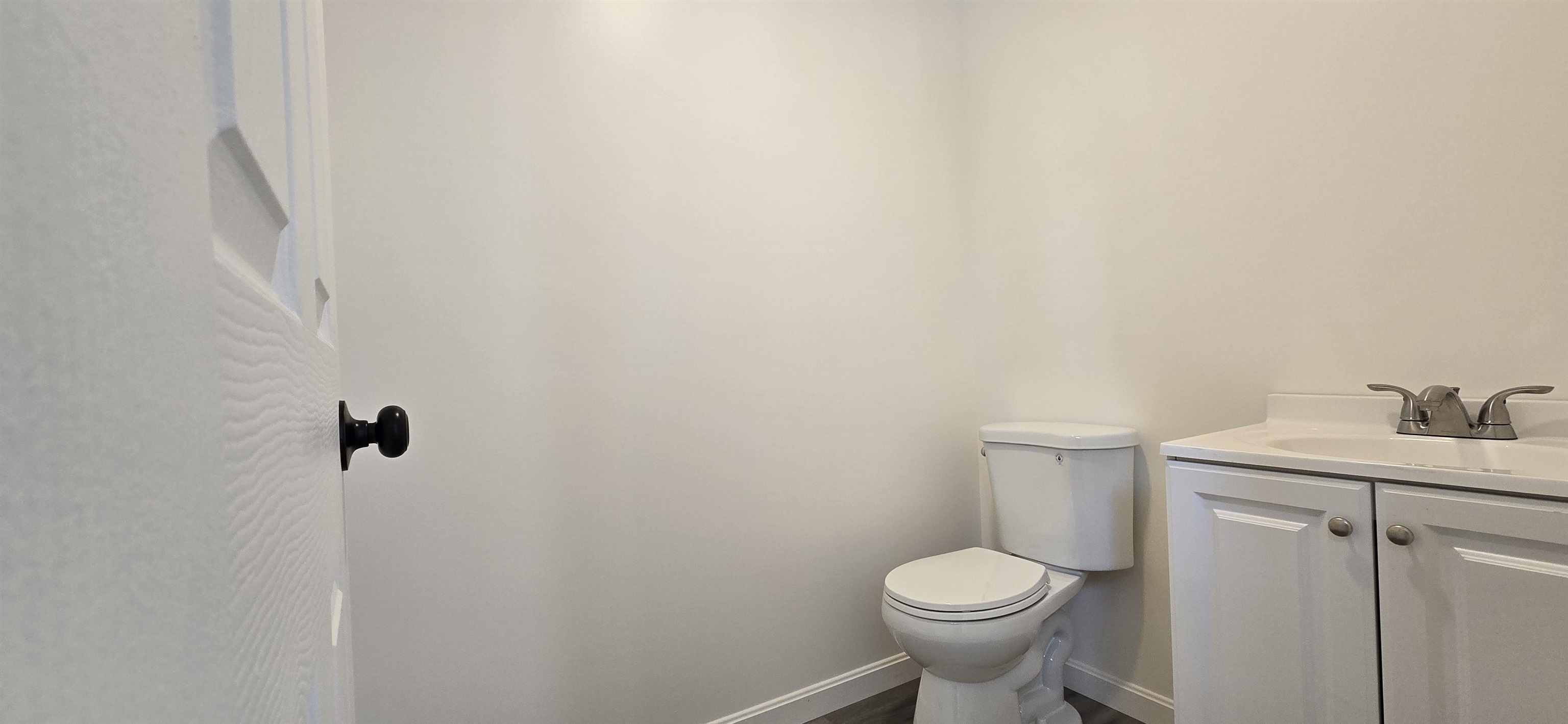 1578 B Dover Road Epsom, NH 03234 - Photo 6 of 13