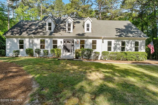$775,000 | 108 James Creek Road, Southern Pines, NC 28387