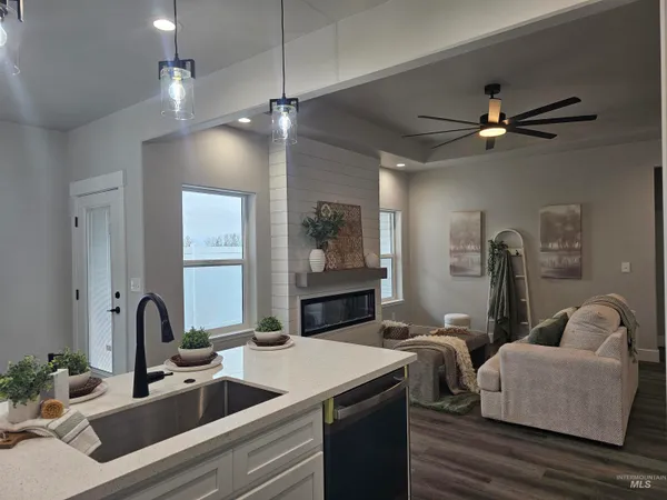 $369,000 | 1212 Bronze Drive, Rupert, ID 83350