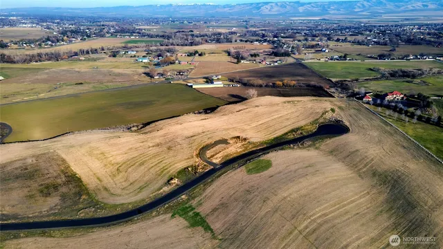 $825,000 | 5 Ledgestone Drive, Walla Walla, WA 99362