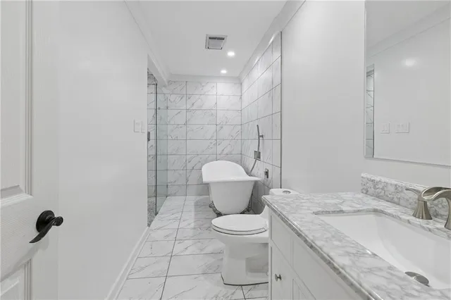 $649,900 | 33 Shenandoah Street, Kenner, LA 70065