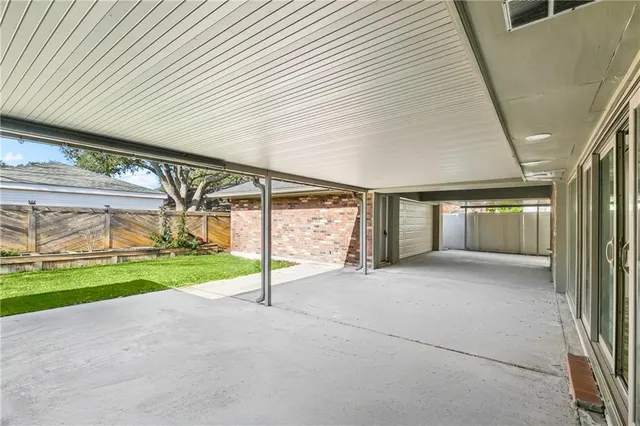 $649,900 | 33 Shenandoah Street, Kenner, LA 70065