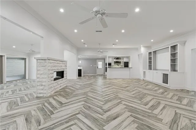 $649,900 | 33 Shenandoah Street, Kenner, LA 70065