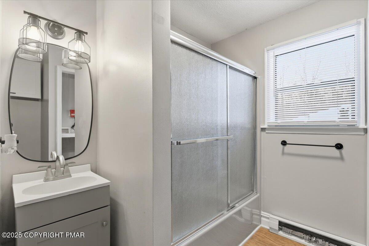 48 Buckhill Road Albrightsville, PA 18210 - Photo 11 of 38 Main Bath/ Laundry