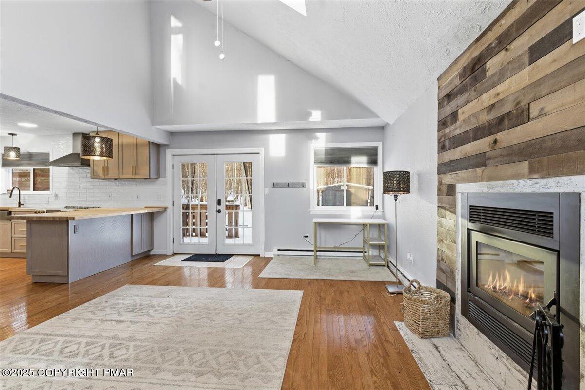 48 Buckhill Road Albrightsville, PA 18210 - Photo 3 of 38 Living Room