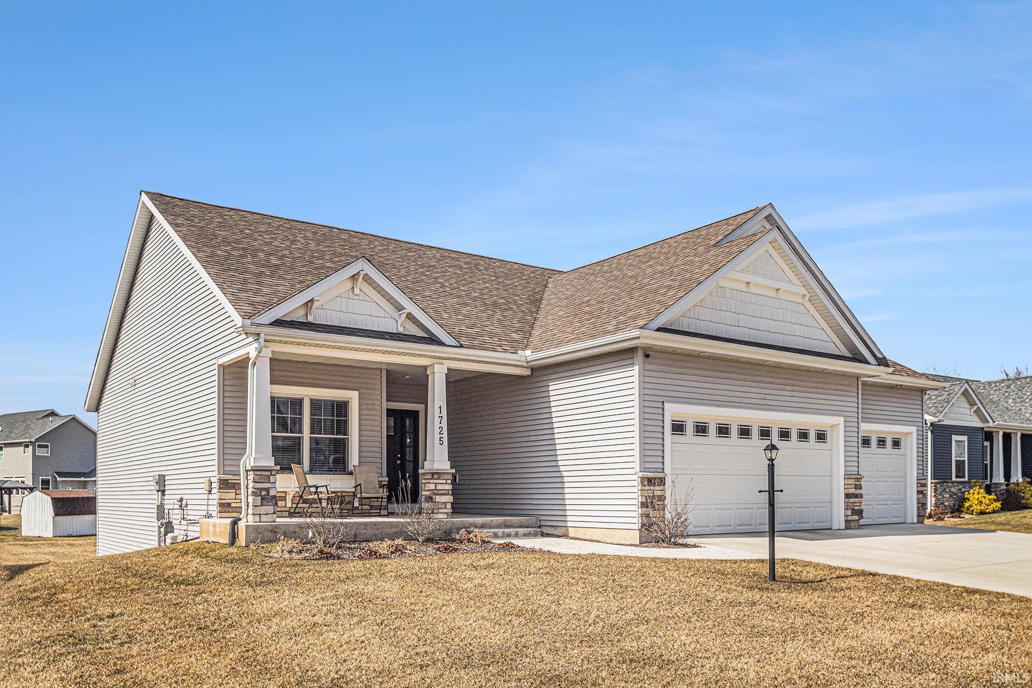 1725 Stoneham Mishawaka, IN 46544 - Photo 4 of 24