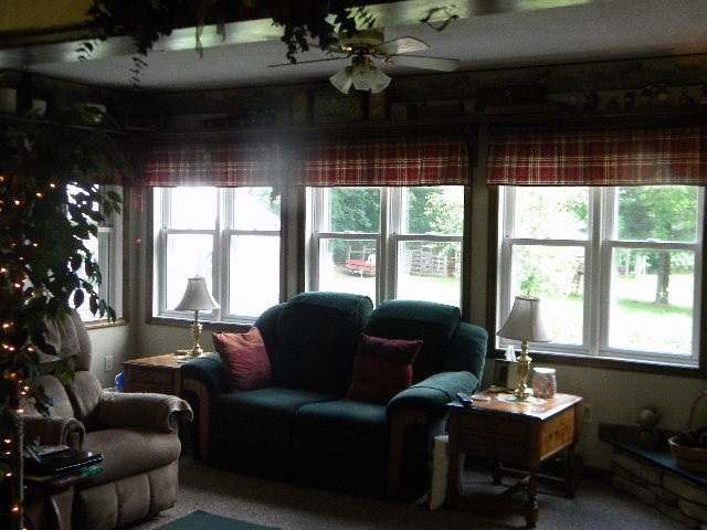 280 George Home Road Waynesboro, VA 22980 - Photo 4 of 29 a living room with furniture and a large window