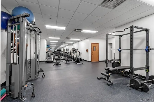 $295,000 | 75 Ojibwa Circle, Unit 505, Buffalo, NY 14202