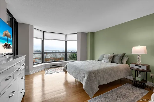 $295,000 | 75 Ojibwa Circle, Unit 505, Buffalo, NY 14202