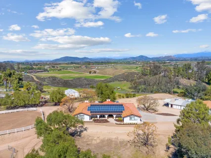 $1,989,000 | 34020 Madera De Playa Drive, Temecula, CA 92592
