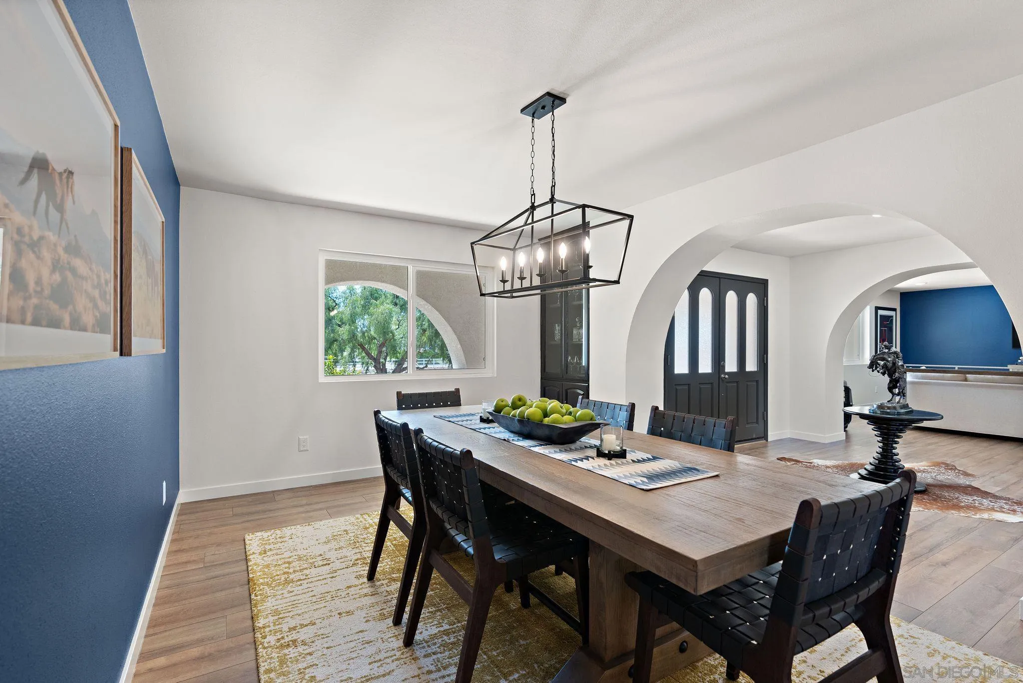 34020 Madera De Playa Drive Temecula, CA 92592 - Photo 10 of 24 a view of a dining room with a table and chairs