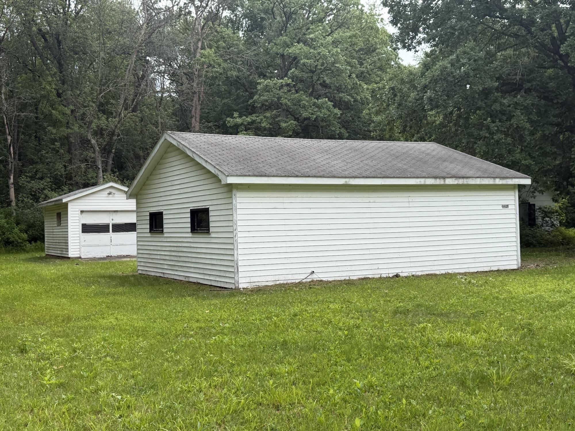4428 Old 41 Road Oconto, WI 54153 - Photo 15 of 17