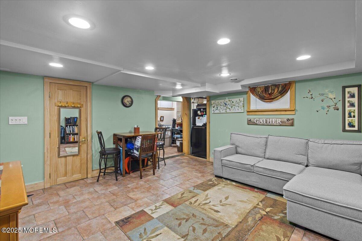 73 2nd Street Keyport, NJ 07735 - Photo 16 of 49 24-IMG_0459