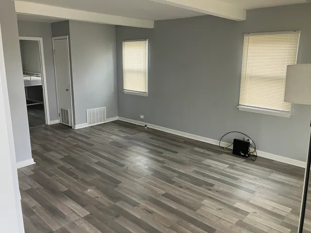 $239,900 | 1432 Ridgeway Street, Round Lake Beach, IL 60073