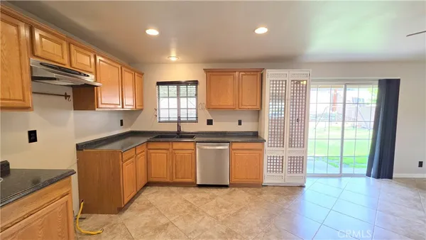 $3,195 | 1047 Harrison Court, Upland, CA 91786