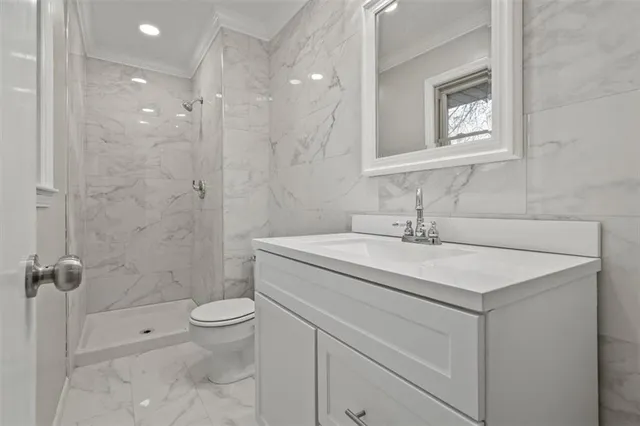 $309,900 | 11800 East 77th Street, Raytown, MO 64138