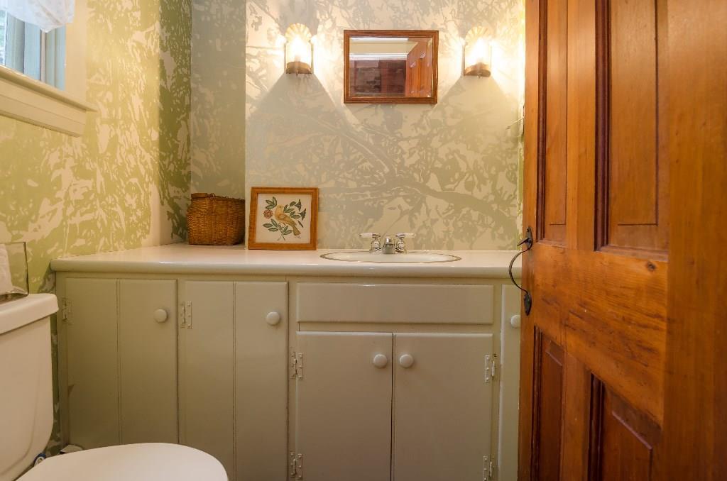 4 Porters Landing Road Freeport, ME 04032 - Photo 20 of 34 Bathroom