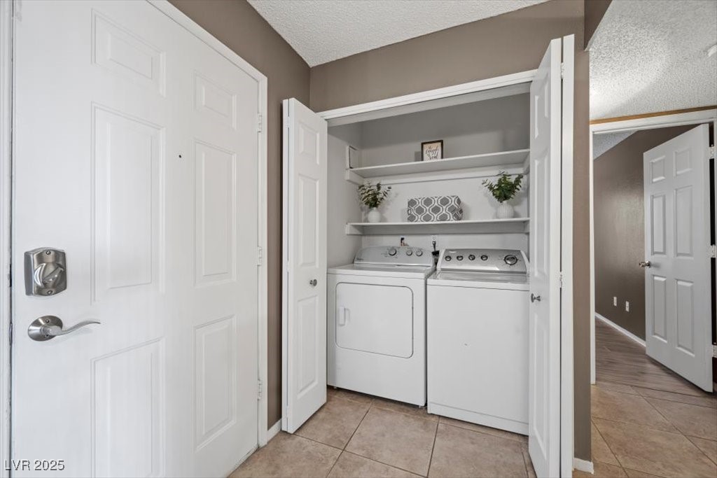 2995 East Sunset Road, Unit 134 Las Vegas, NV 89120 - Photo 7 of 20 Washer & Dryer stay!