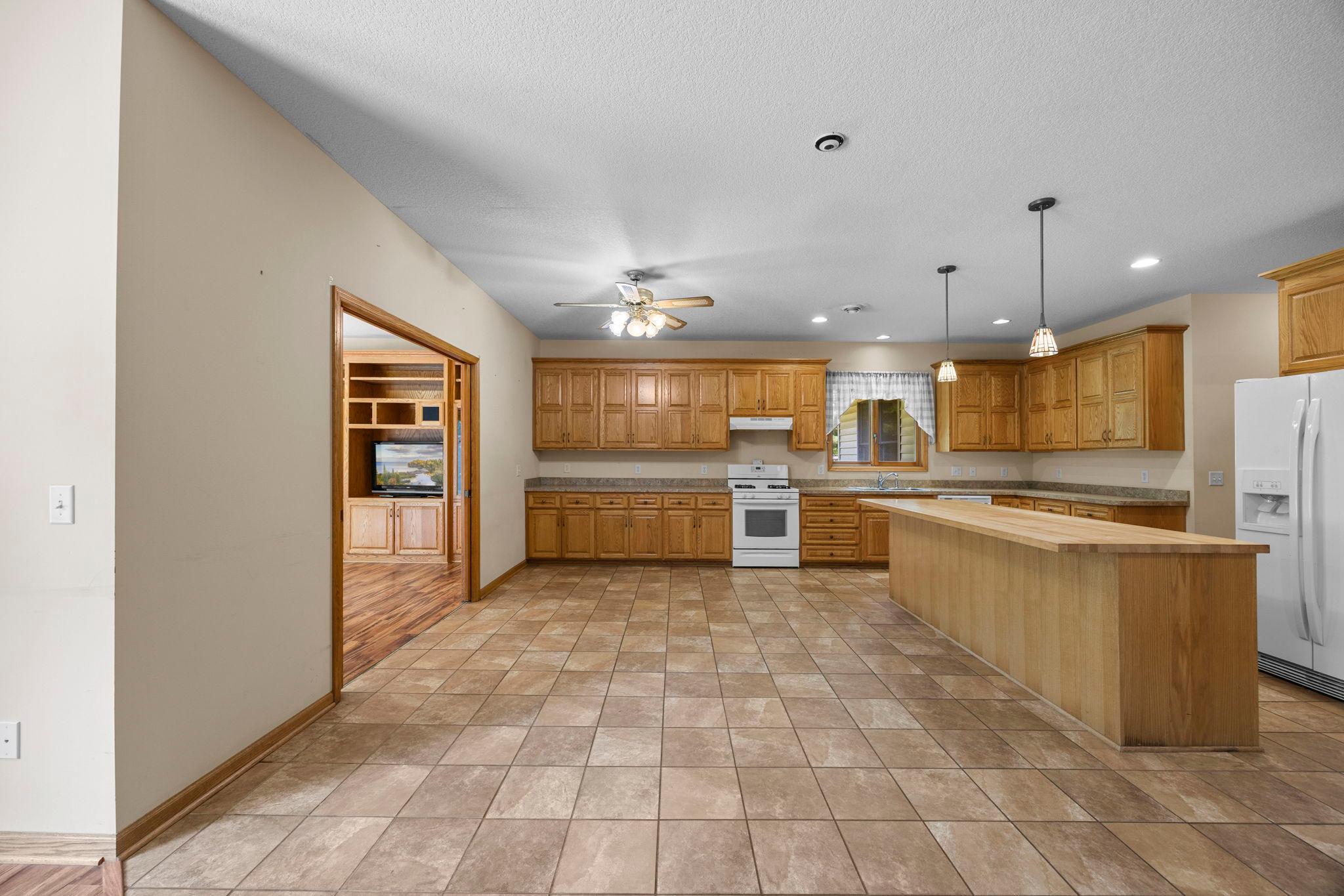 33480 Hemingway Avenue Stacy, MN 55079 - Photo 12 of 54