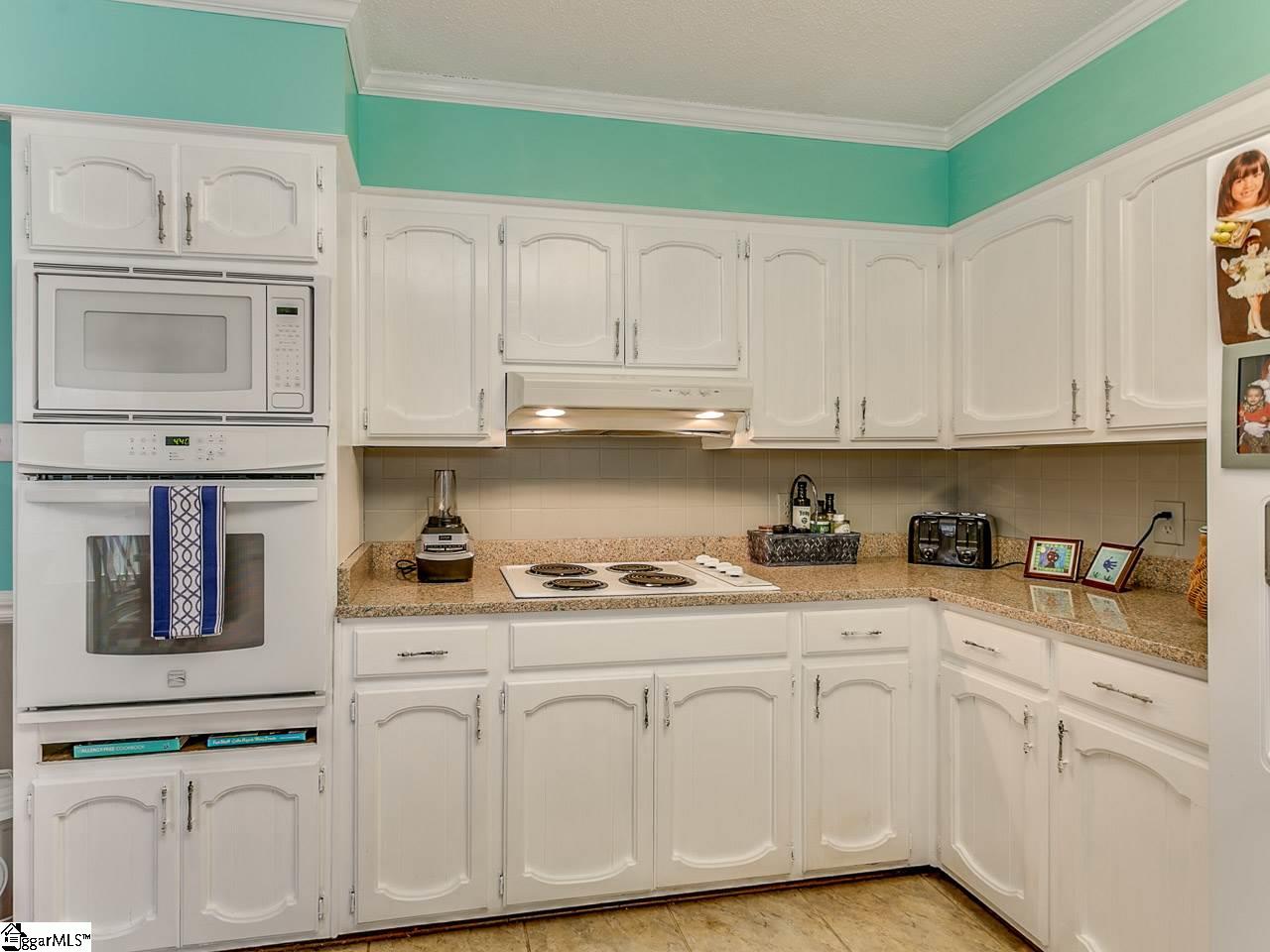 147 Sharcliff Road Cowpens, SC 29330 - Photo 11 of 36
