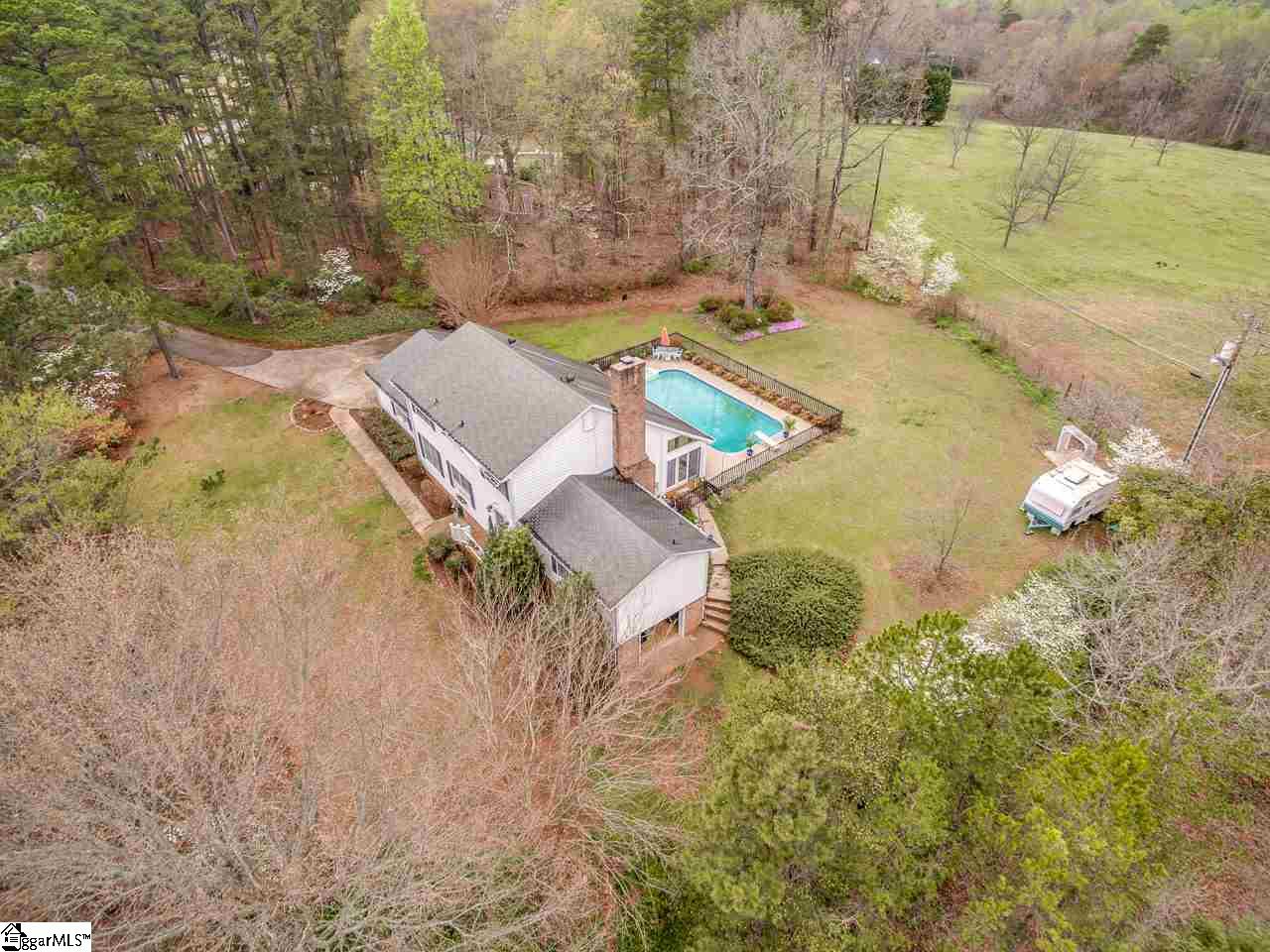147 Sharcliff Road Cowpens, SC 29330 - Photo 3 of 36