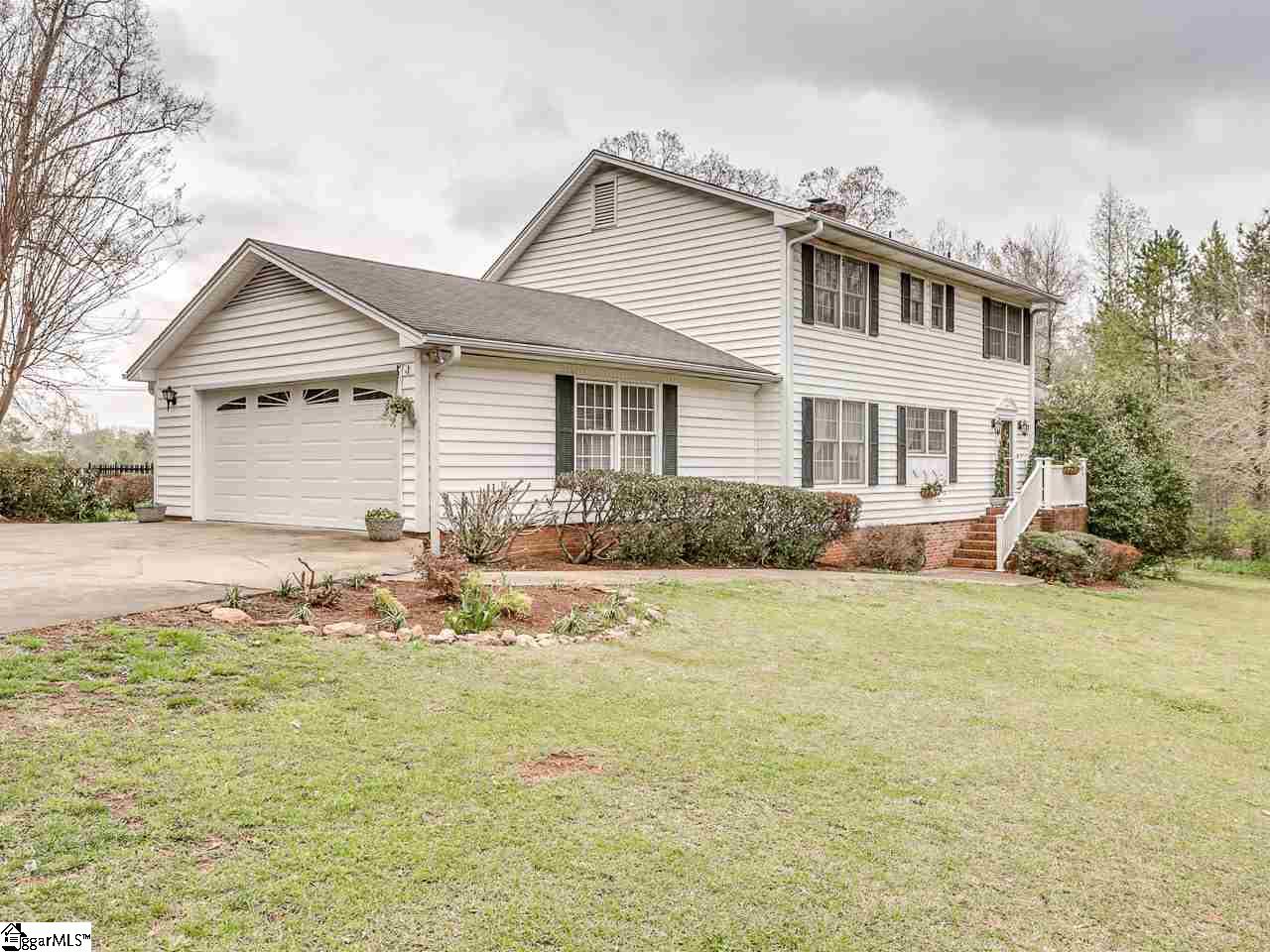 147 Sharcliff Road Cowpens, SC 29330 - Photo 33 of 36