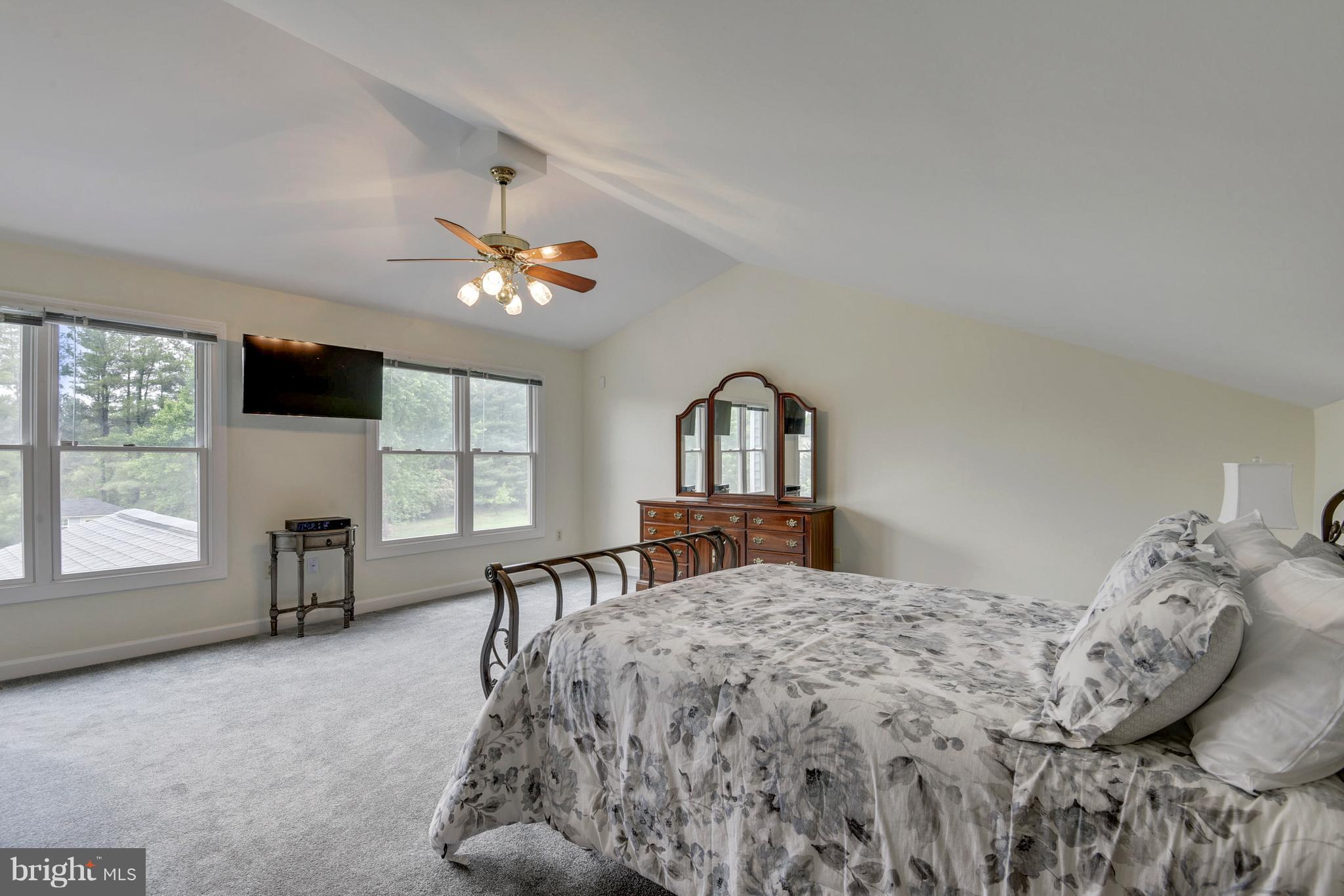 17104 Campbell Farm Road Poolesville, MD 20837 - Photo 17 of 29 Look at the cathedral ceilings!