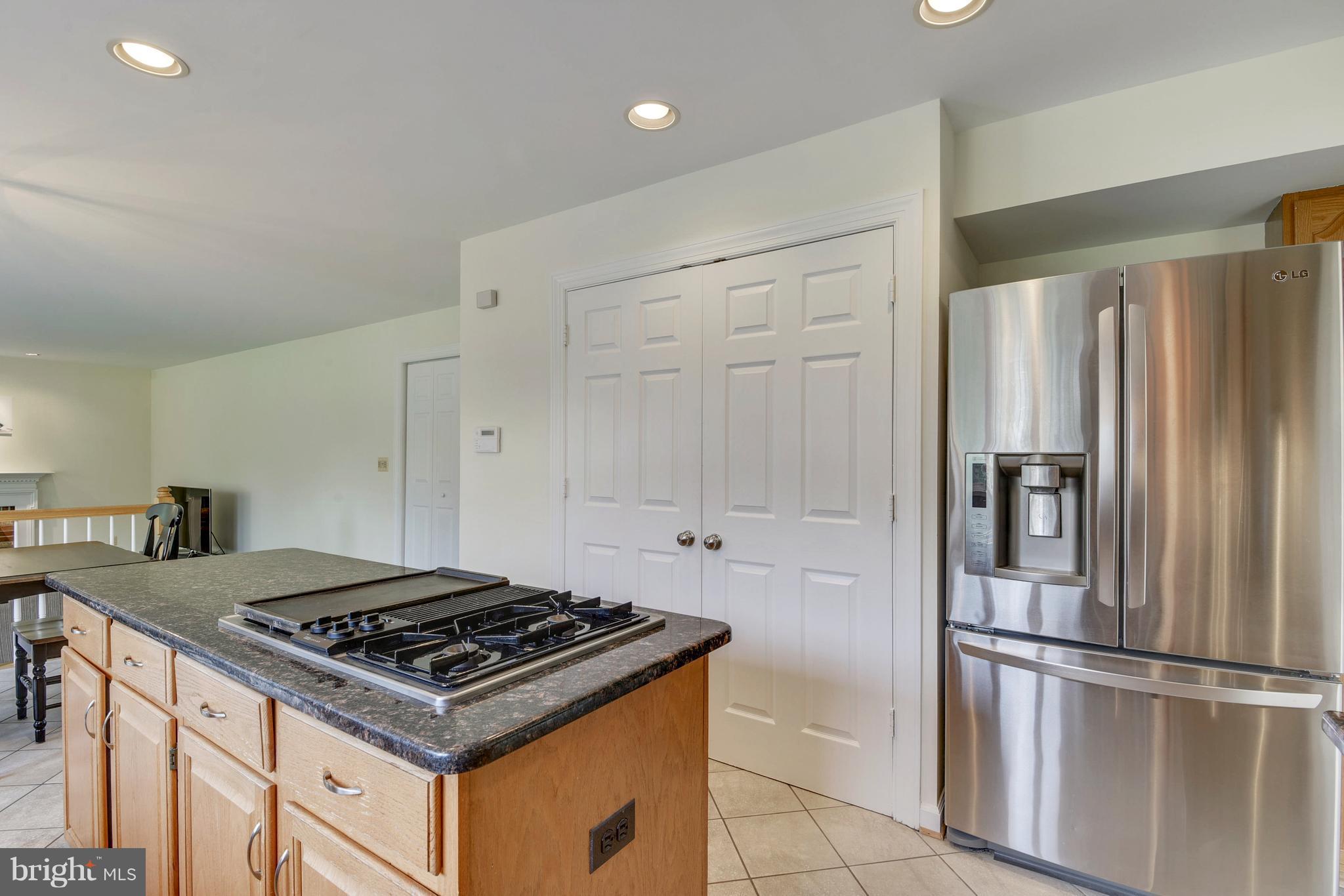 17104 Campbell Farm Road Poolesville, MD 20837 - Photo 7 of 29 Kitchen