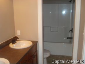 133 Post Road Virden, IL 62690 - Photo 8 of 10